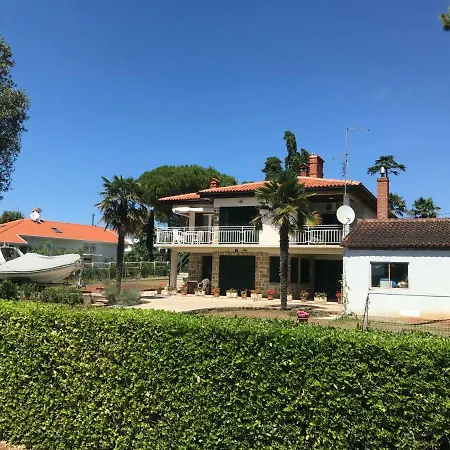 Krota - Lovrecica Apartment Umag